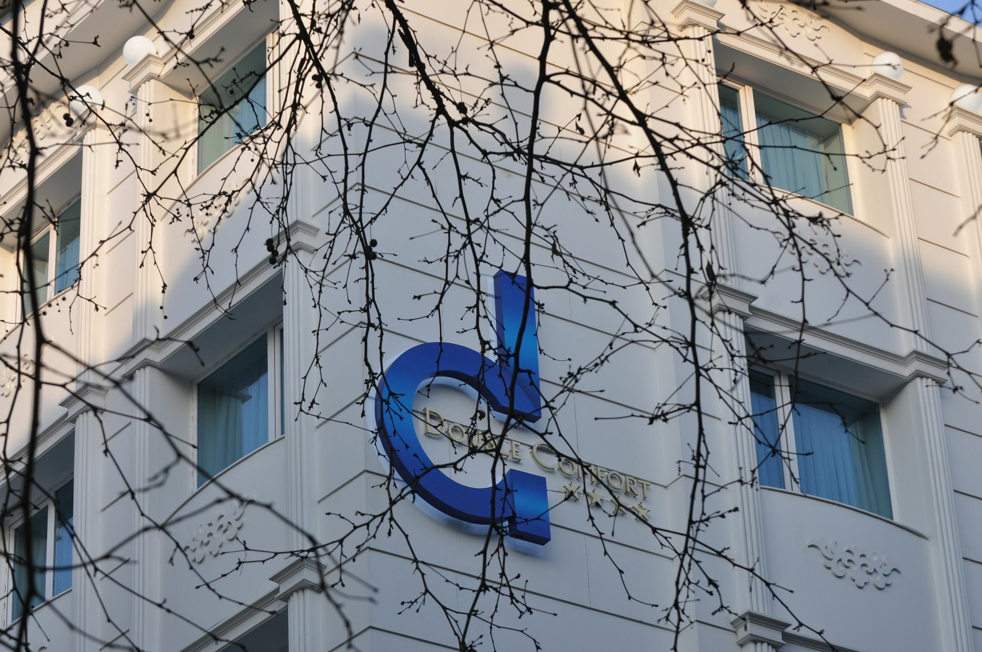Double Comfort Otel 2*